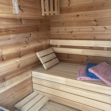 Dom wakacyjny 711- Spacieuse Ferme Bretonne Avec Sauna Et Grand Beuzec-Cap-Sizun