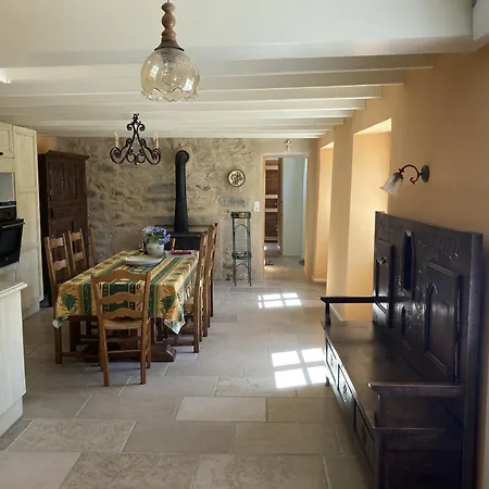 711- Spacieuse Ferme Bretonne Avec Sauna Et Grand Dom wakacyjny
